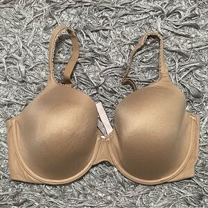 Victoria's Secret Nude 36DD